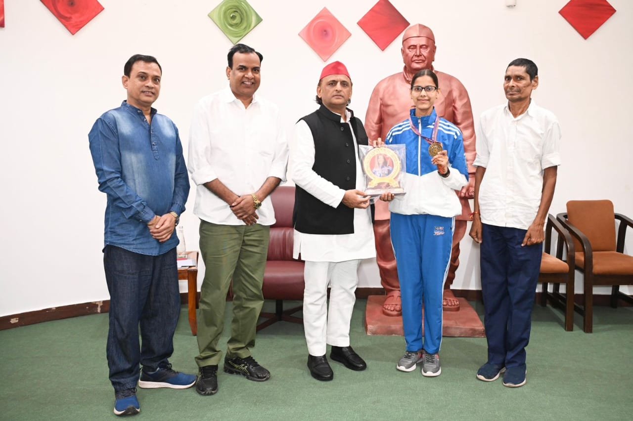 नीतू सिंह को मिला ‘प्रतिभा प्रेरणा माता सावित्री बाई फूले पुरस्कार’